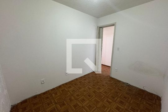 Quarto 1 de apartamento à venda com 2 quartos, 63m² em Qna 18, Brasília