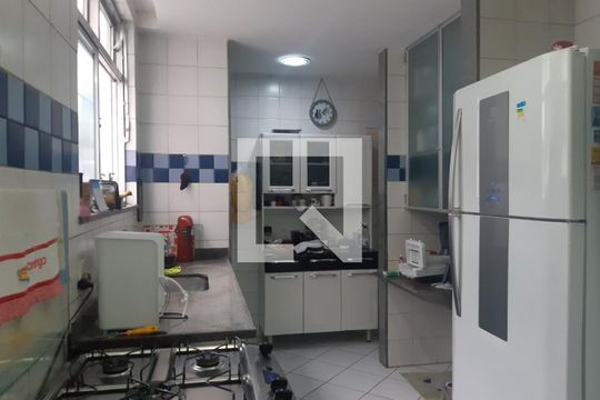 Cozinha de casa à venda com 3 quartos, 320m² em Engenho Novo, Rio de Janeiro