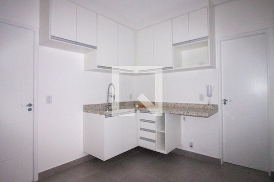 Sala/Cozinha de apartamento para alugar com 1 quarto, 28m² em Parque da Vila Prudente, São Paulo