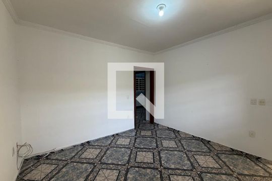 Sala de casa à venda com 3 quartos, 114m² em Jardim Bertioga, Várzea Paulista
