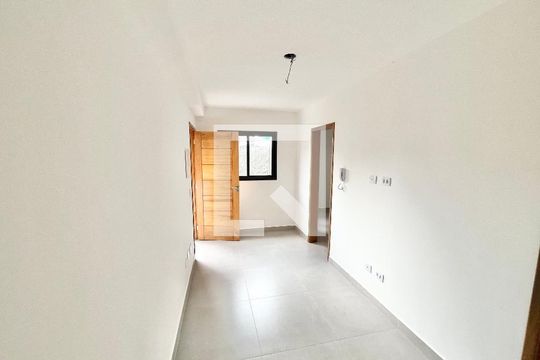 Sala/Cozinha de apartamento para alugar com 2 quartos, 45m² em Vila Paiva, São Paulo
