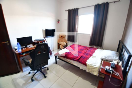 Quarto 1 de casa à venda com 3 quartos, 200m² em Jardim Santa Genebra, Campinas