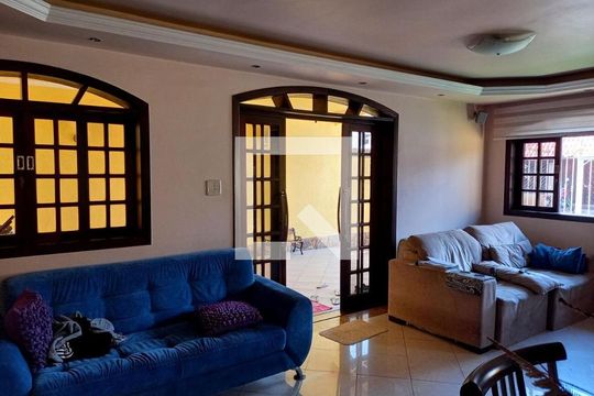 Casa para alugar com 4 quartos, 230m² em Senador Vasconcelos, Rio de Janeiro