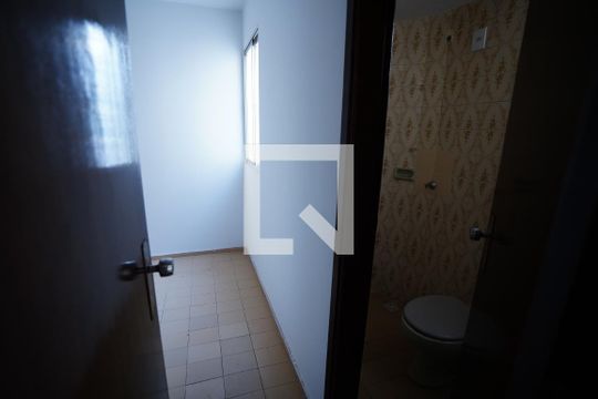 Quarto 1 de apartamento para alugar com 4 quartos, 120m² em Setor Bueno, Goiânia