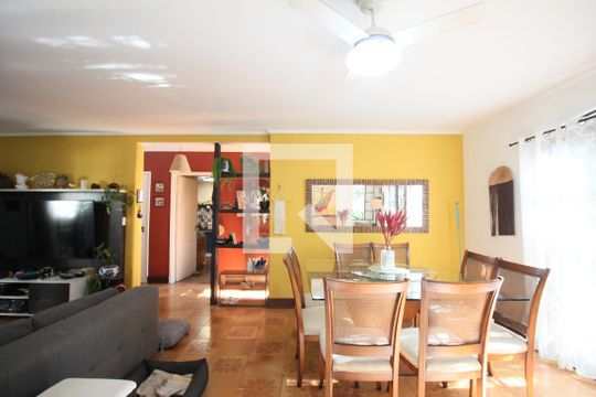 Sala de Jantar de casa à venda com 3 quartos, 264m² em Vila Progredior, São Paulo