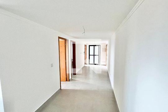 Sala/Cozinha de apartamento para alugar com 2 quartos, 45m² em Vila Paiva, São Paulo