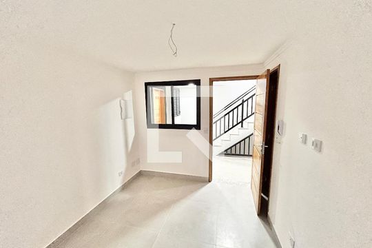 Sala/Cozinha de apartamento para alugar com 2 quartos, 40m² em Vila Paiva, São Paulo