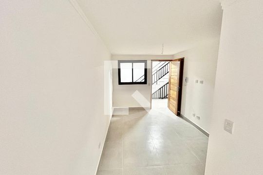 Sala/Cozinha de apartamento para alugar com 2 quartos, 40m² em Vila Paiva, São Paulo