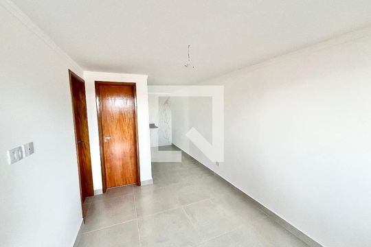 Sala/Cozinha de apartamento para alugar com 2 quartos, 40m² em Vila Paiva, São Paulo
