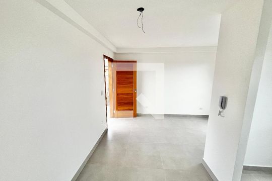 Sala/Cozinha de apartamento para alugar com 2 quartos, 48m² em Vila Paiva, São Paulo