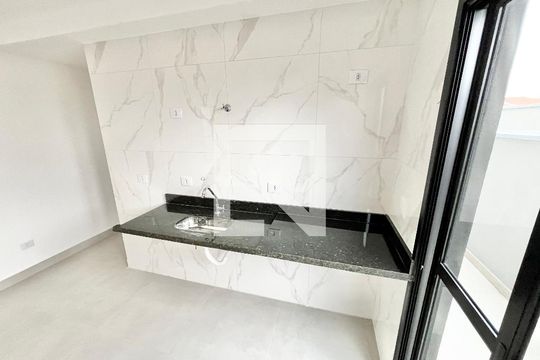 Sala/Cozinha de apartamento para alugar com 2 quartos, 48m² em Vila Paiva, São Paulo