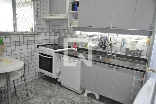 Casa à venda com 6 quartos, 280m² em Cachambi, Rio de Janeiro