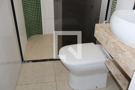 Banheiro suíte de casa à venda com 3 quartos, 158m² em Jardim Vila Formosa, São Paulo