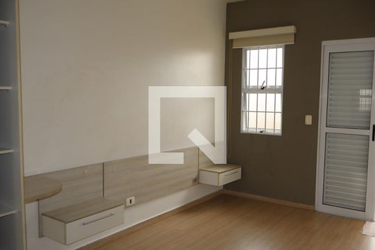 Suíte de casa à venda com 3 quartos, 158m² em Jardim Vila Formosa, São Paulo