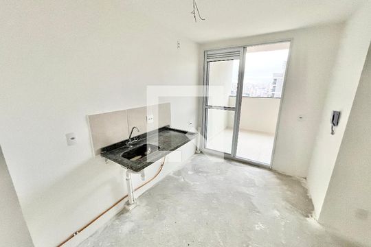 Sala/Cozinha de apartamento à venda com 1 quarto, 81m² em Parada Inglesa, São Paulo