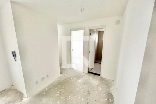 Sala/Cozinha de apartamento à venda com 1 quarto, 81m² em Parada Inglesa, São Paulo