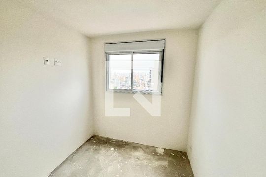 Quarto de apartamento à venda com 1 quarto, 81m² em Parada Inglesa, São Paulo