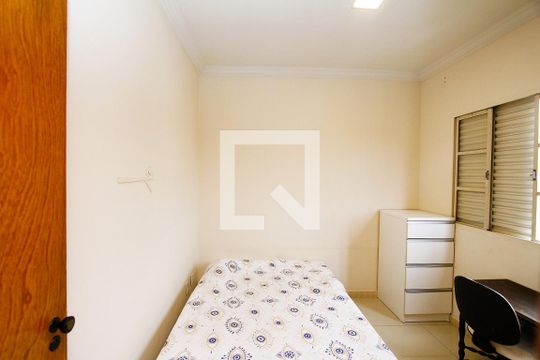 Quarto 1 de apartamento à venda com 3 quartos, 83m² em Padre Eustáquio, Belo Horizonte