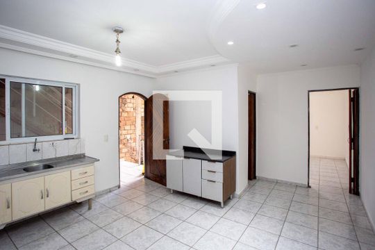 Cozinha de casa para alugar com 1 quarto, 40m² em Eldorado, Diadema