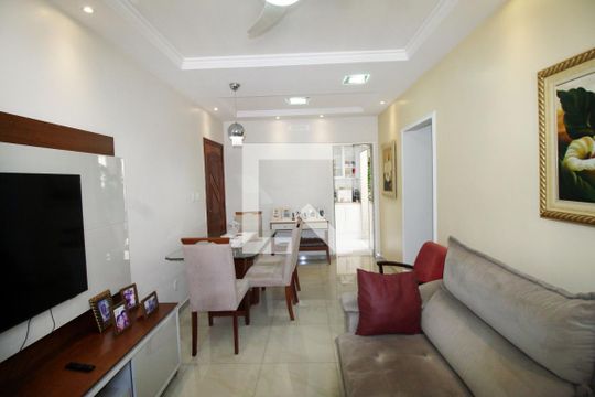 Sala de apartamento à venda com 2 quartos, 70m² em Vila da Penha, Rio de Janeiro