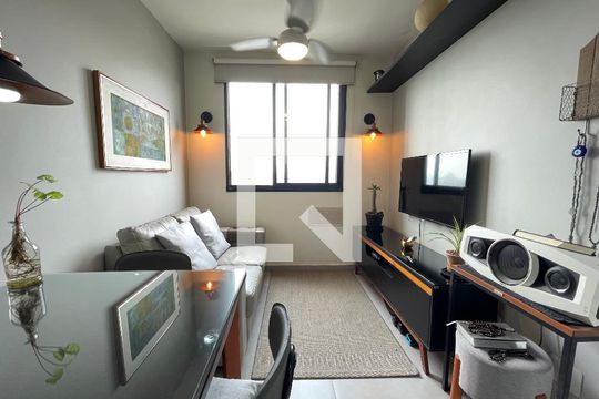 Sala de apartamento à venda com 2 quartos, 34m² em Butantã, São Paulo