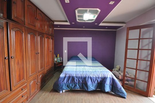 Quarto Suíte de casa à venda com 2 quartos, 250m² em Tres Cruzes, São Paulo