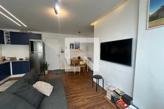 Sala de apartamento para alugar com 2 quartos, 58m² em Jardim Esperanca, Barueri
