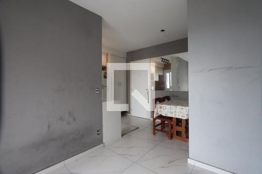 Sala de apartamento à venda com 2 quartos, 42m² em Sítio da Figueira, São Paulo