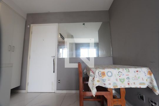Sala de apartamento à venda com 2 quartos, 42m² em Sítio da Figueira, São Paulo