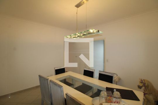 Sala de Jantar de casa à venda com 3 quartos, 320m² em Vila Barbosa, São Paulo