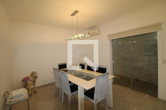 Sala de Jantar de casa à venda com 3 quartos, 320m² em Vila Barbosa, São Paulo