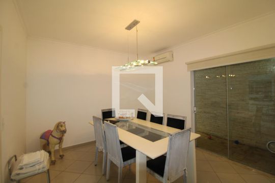 Sala de Jantar de casa à venda com 3 quartos, 320m² em Vila Barbosa, São Paulo