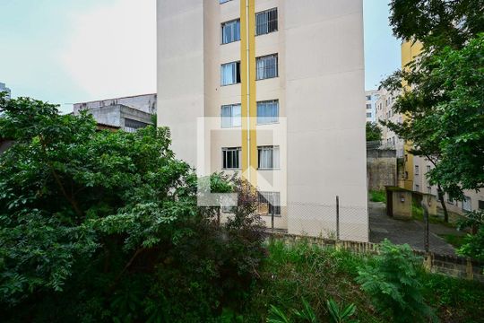 Vista de apartamento à venda com 2 quartos, 50m² em Jardim Olinda, São Paulo