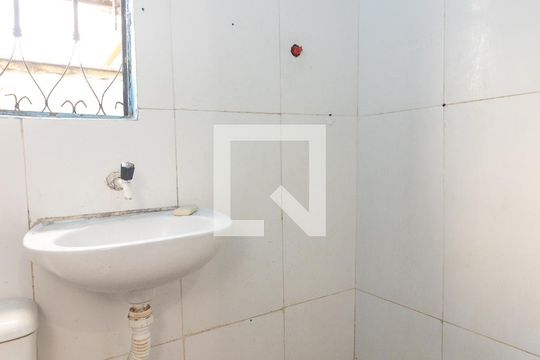 Banheiro de apartamento para alugar com 1 quarto, 39m² em Ricardo de Albuquerque, Rio de Janeiro
