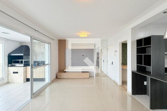 Sala  de apartamento para alugar com 2 quartos, 100m² em Santo Amaro, São Paulo