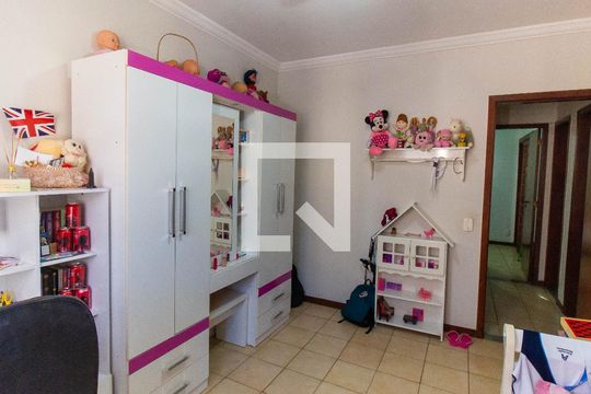 Casa de Condomínio à venda com 4 quartos, 105m² em Baldeador, Niterói