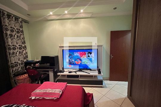 Casa à venda com 2 quartos, 250m² em Vereda, Contagem