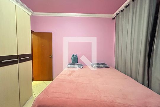 Casa à venda com 2 quartos, 250m² em Vereda, Contagem