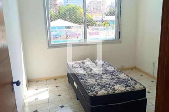 Quarto 2 de apartamento para alugar com 3 quartos, 72m² em Auxiliadora, Porto Alegre