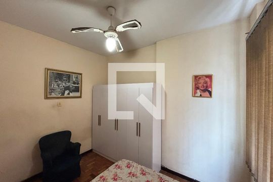Quarto 1 de apartamento para alugar com 2 quartos, 85m² em Copacabana, Rio de Janeiro