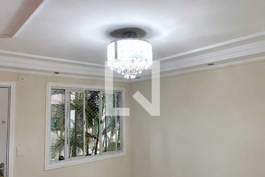 Sala de apartamento à venda com 2 quartos, 52m² em Conjunto Residencial José Bonifácio, São Paulo