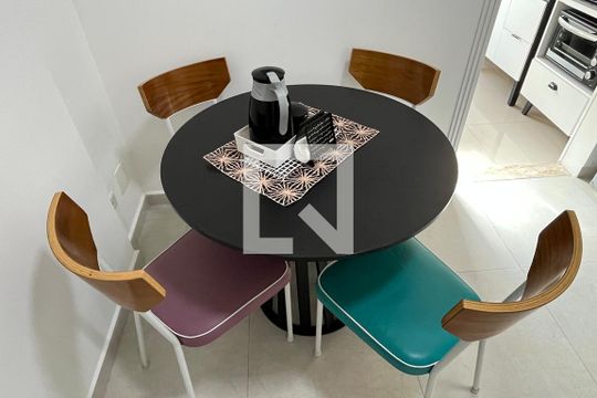 Copa de kitnet/studio para alugar com 1 quarto, 55m² em José Menino, Santos
