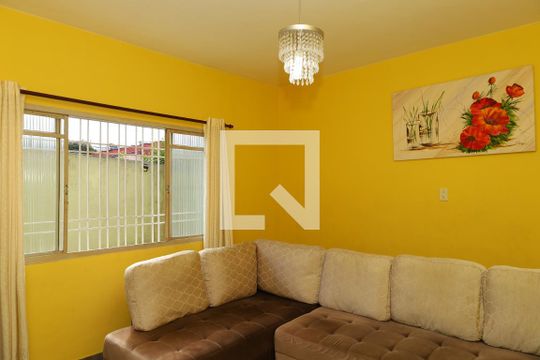 Sala 2 de casa à venda com 4 quartos, 200m² em Itaquera, São Paulo