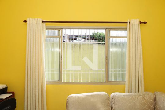 Sala 2 de casa à venda com 4 quartos, 200m² em Itaquera, São Paulo