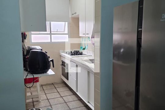 Cozinha de apartamento para alugar com 2 quartos, 65m² em Vila Joao Jorge, Campinas