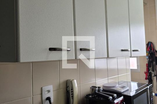 Cozinha de apartamento para alugar com 2 quartos, 65m² em Vila Joao Jorge, Campinas