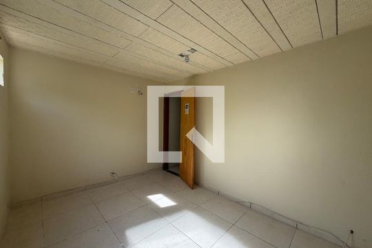 Quarto de kitnet/studio para alugar com 1 quarto, 42m² em Recreio, Rio de Janeiro