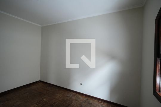 Quarto 1 de casa à venda com 3 quartos, 199m² em Vila Curuçá, Santo André