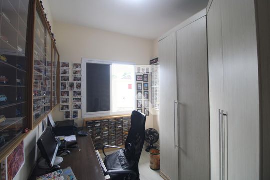 Quarto 1 de casa de condomínio à venda com 3 quartos, 90m² em Rio Bonito, São Paulo