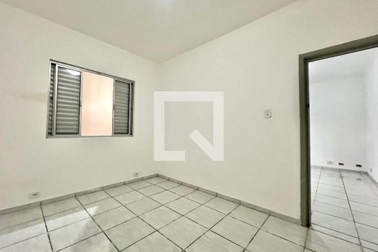 Quarto  de casa à venda com 3 quartos, 100m² em Vila Fachini, São Paulo